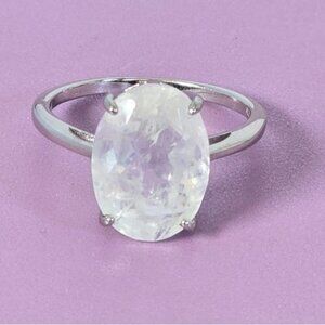 925 Sterling Silver Ring with Natural Moonstone 1.4x1cm Gemstone